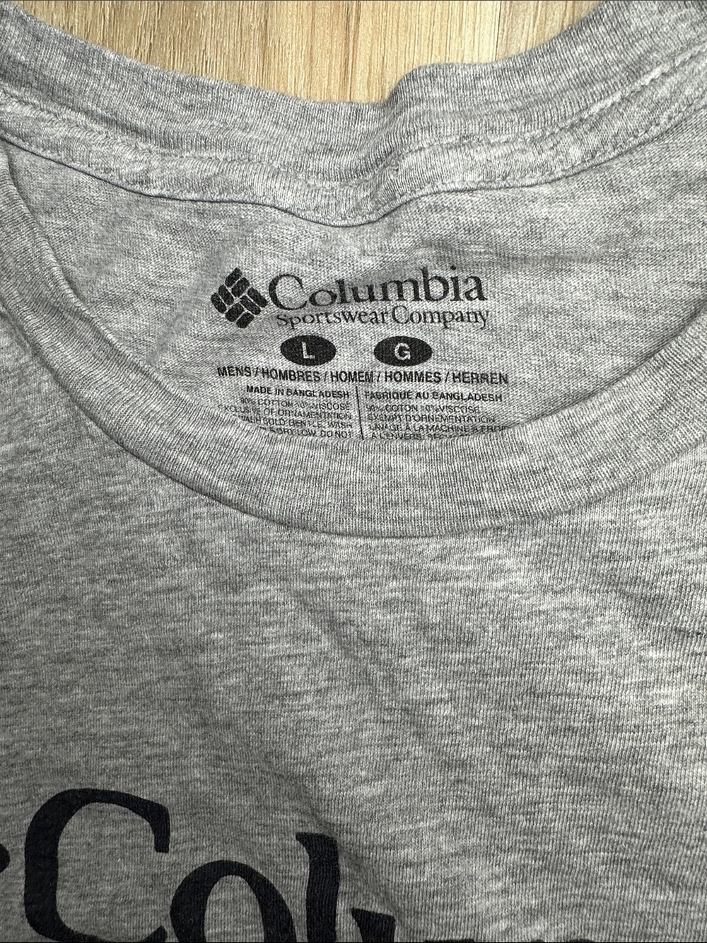 Columbia Heather Gray MenShort Sleeve Tee with Colorful Outdoor Graphics. Sz. L - Picture 5 of 5